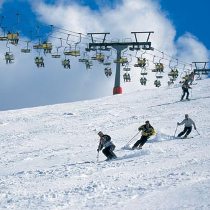 Сколько стоит покататься на лыжах в Европе. Подробности
