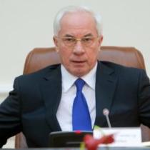 Премьер-министр Азаров потребовал у местных властей отменить возросшие тарифы на ЖКХ
