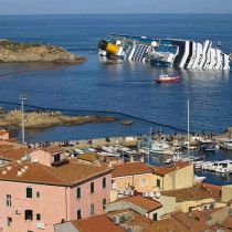 Крушение Costa Concordia: капитан прошел тест на наркотики 