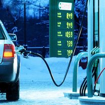Что происходит с ценами на бензин: комментарии экспертов 