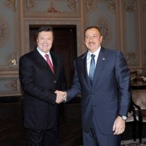 О чем договорились в Давосе президенты Украины и Азербайджана: подробности 
