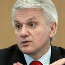 Тимошенко нужна оппозиции только как заключенная: комментарии В. Литвина