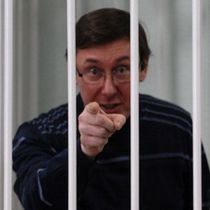 Процесс по делу Луценко близится к финалу: суд перешел к прениям 