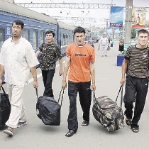 В Украину приедет больше мигрантов. Кабмин разрешил