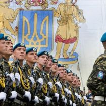 Янукович рассказал о будущем украинской армии
