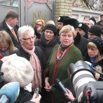 Представителям ОБСЕ отказано в свидании с Юлией Тимошенко (ФОТО)