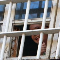 Харьковская больница готовится к приему Тимошенко: устанавливают бронированные окна и двери