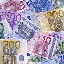 Курс валют от НБУ: евро продолжает дешеветь