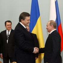Януковича пригласили на инаугурацию Путина 7 мая 