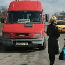 Кабмин планирует заменить междугородние маршрутки большими автобусами 
