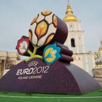 Финал Евро-2012 состоится в Киеве (УЕФА)
