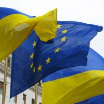 Возглавлять делегацию Украины в Брюсселе будет Азаров 