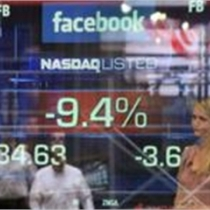 Акции Facebook упали ниже цены размещения. Эксперты назвали причину