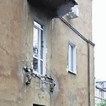 Рухнувший балкон жилого дома унес жизнь мужчины