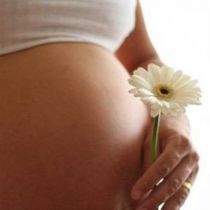 В Харькове работает фонд, где беременным женщинам помогают материально
