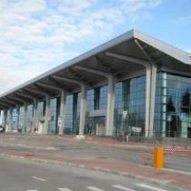 Харьковский аэропорт принял и отправил 84 самолета с болельщиками