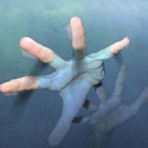 В Октябрьском гидропарке во время купания утонул парень