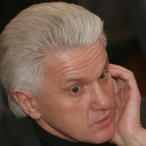 Оппозиция заявила об отставке Литвина и Томенко