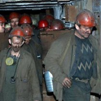 Дети шахтеров могут поступать в вузы вне конкурса – Янукович подписал закон