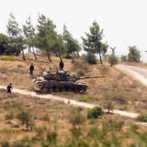 Турецкие войска вторглись в Сирию 