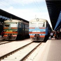 Укрзалiзниця будет бороться со спекулянтами дополнительными поездами 