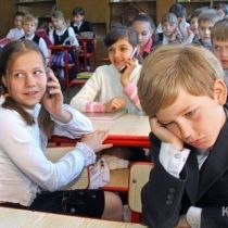 В школах Харькова ликвидируют вторую смену
