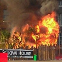 Пожар на Олимпиаде: взорвался «Олимпийский дом» Новой Зеландии (ВИДЕО)