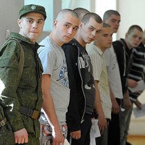 Военкоматы наберут на срочную службу 800 харьковчан