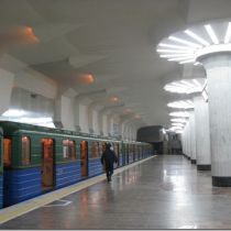 Харьковское метро продлит работу в День города 