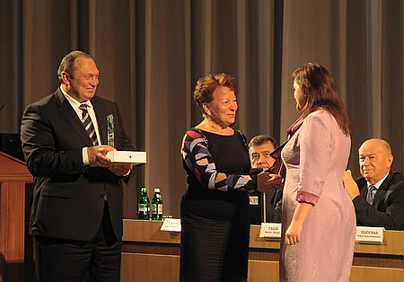 Учитель года-2012: лучшие педагоги Харьковщины получили награды (ФОТО)