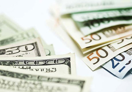Торги на межбанке приостановлены: нет валюты