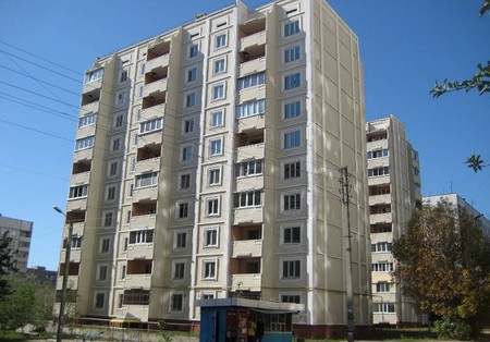 Тюремщики заказали строительство жилого дома в пригороде Харькова