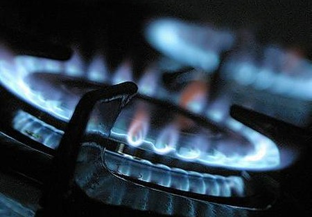 Азаров рассказал, какой будет цена на газ для населения