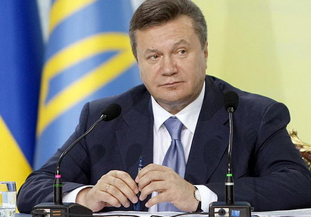 Янукович едет к Путину поговорить о границе, авиации и энергетике
