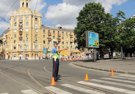 Визит Януковича в Харьков: ГАИ перекроет основные автомагистрали