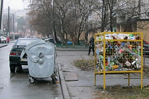 Раздельный сбор мусора в Харькове. Тысячи контейнеров для пластика появились в городе