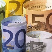 На межбанке продолжает расти евро