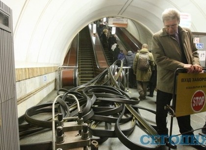 Эскалатор метро покалечил пенсионерку. Пострадавшая в реанимации