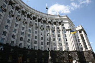 Министры Азарова массово пишут заявления о переходе в ВР