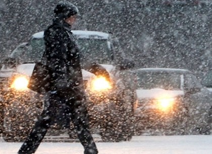 МЧС пугает украинцев снегом и гололедом
