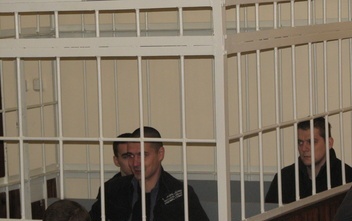На оглашение приговора убийцам Оксаны Макар не пустили журналистов (Дополнено)