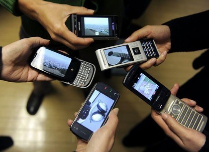 Украинцы смогут менять мобильного оператора, сохраняя при этом свой номер