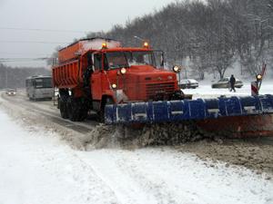 Дороги Харьковщины готовятся расчищать от снежных заносов