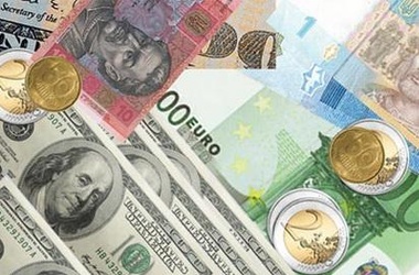 Курсы валют в Харькове: обвал цен на доллар и евро