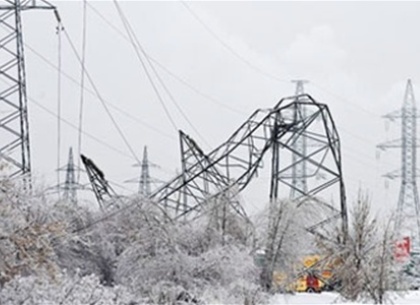 Снегопады устроили конец света в 577 населенных пунктах Украины