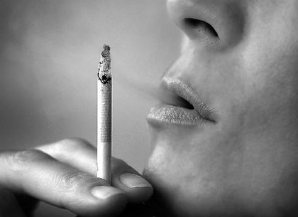 Тонкие дамские сигареты и с ментолом окажутся под запретом