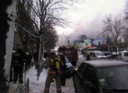 В Киеве горит Радиорынок (ФОТО, ВИДЕО)
