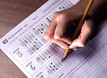 В Харькове инструктировать на тестах ВНО будут школьные учителя