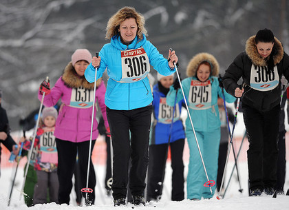Харьковские чиновники соревновались в лыжных гонках