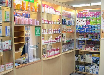 В Харькове проверяют аптеку, в которой отравившиеся школьницы купили препараты